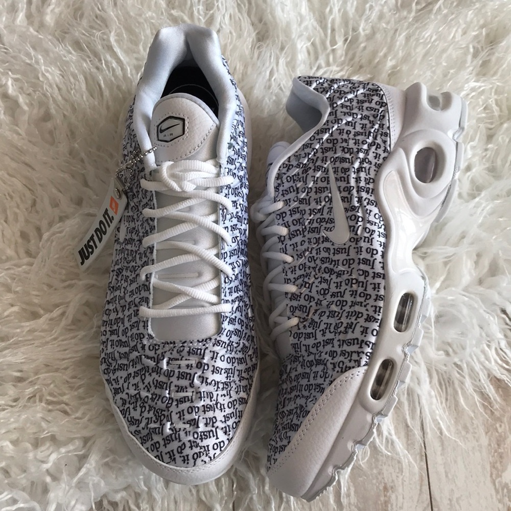 NWT Nike Air Max Plus special edition - Picture 6 of 8